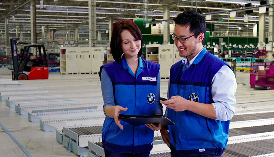 What Are Logistics Specialists
