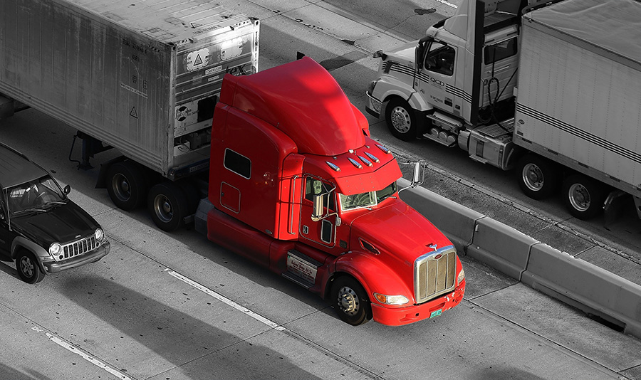 Differences Between LTL Freight Companies And LTL Truck Carriers
